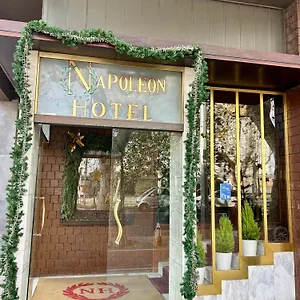 https://hotel-napoleon-rimini.emilia-romagnahotels.net